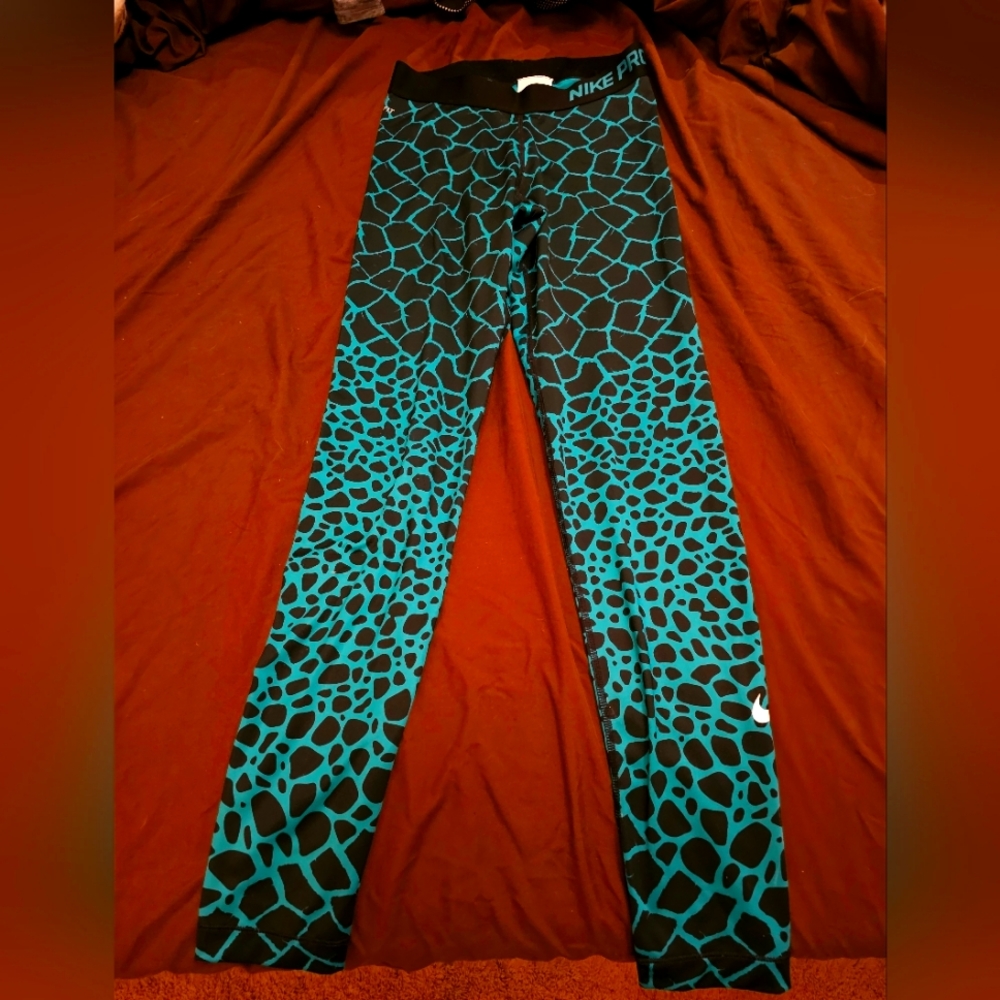 Nike Nike Pants & Jumpsuits | Nike Pro Dri Fit Xs Giraffe Print Legging Tealblk